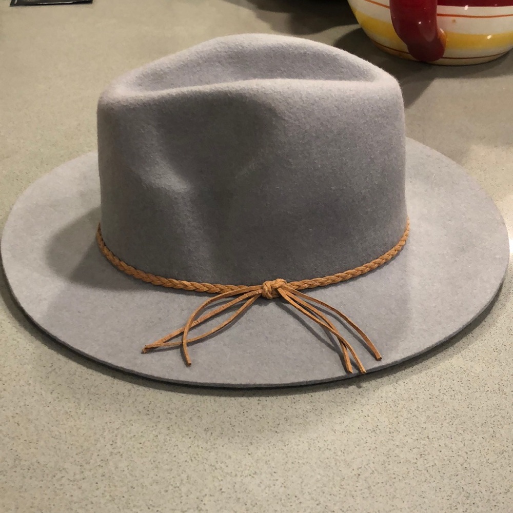 Grey wool fedora